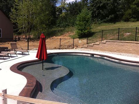 20 x 40 Swimming Pool Fence Kit - Pool Warehouse