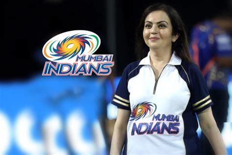 Ambani Family welcomes the WPL team to the Mumbai Indians Universe ...