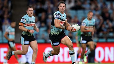 NRL Round 8 Nicho Hynes pushes Origin case as Cronulla Sharks down ...