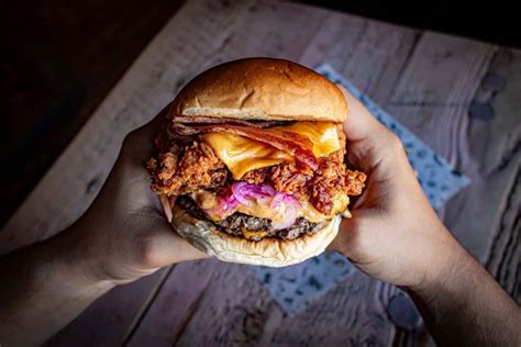 Fat Hippo Is Giving Out 100 Free Burgers In Glasgow Tomorrow - Secret ...