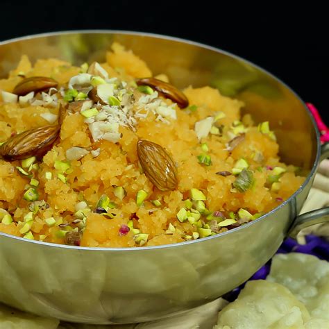 Suji Ka Halwa Recipe | Desserts | FoodTribune