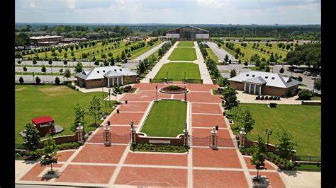 University of South Carolina Improved Athletics Facilities - YouTube