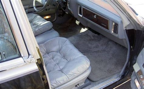 1987 Chrysler Fifth Avenue 3 | Chrysler, Avenue, Car seats