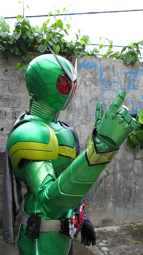 Kamen Rider Meisters: Kamen Rider Cosplay - W