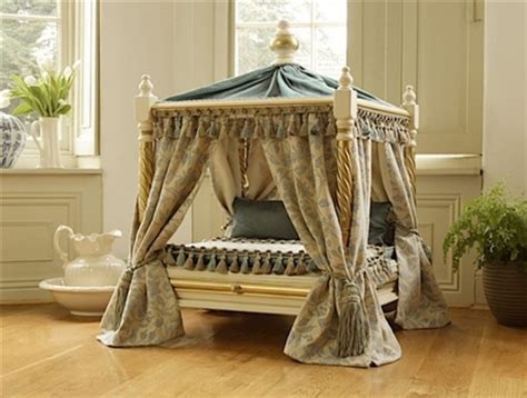 Epic Dog Canopy Bed Ideas | Ann Inspired