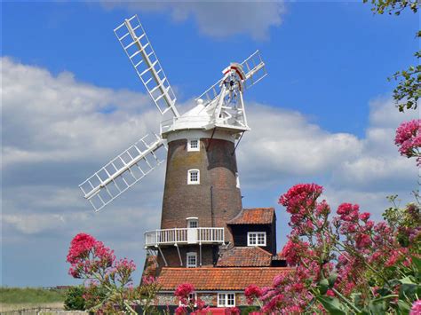 Norfolk Windmills and Watermills, including Cley Mill, Horsey Windpump ...