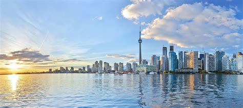 48 Hours in Toronto: hotels, restaurants and places to visit in Canada ...