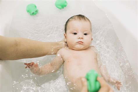 Baking Soda For Baby Bath / Why Baking Soda Baths For Eczema Can Work ...