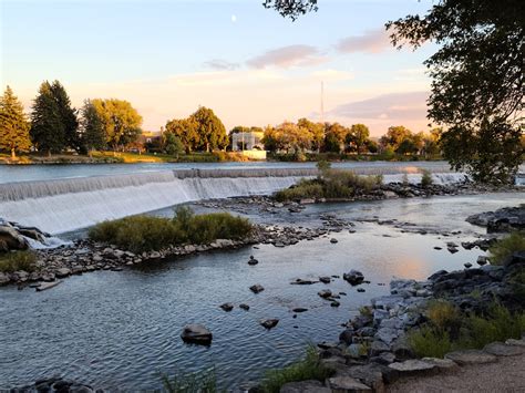 Idaho Falls River Walk - Go Wandering