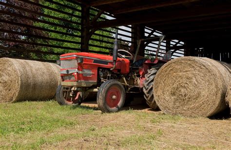 7 Rules For Proper Hay Storage