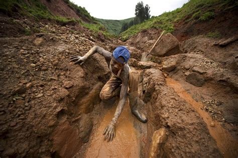 Coltan Mining in Congo: What We Should Know – Global Extraction Networks