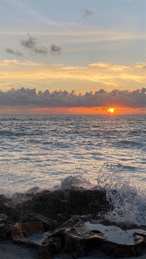 Blowing Rocks Preserve Sunrise Session | Martin County