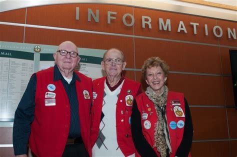 Red Cross Volunteers serve those who serve at Madigan | Article | The ...