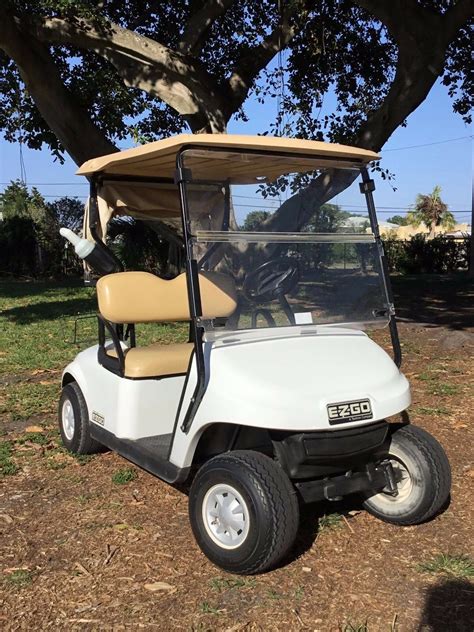 clean 2014 EZGO golf cart @ Golf carts for sale