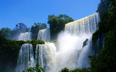 Wallpaper Spectacular scenery of waterfalls and rapids water 2560x1600 ...