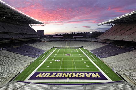 University of Washington Husky Stadium Renovation and Expansion - HOK