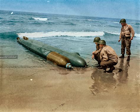 WWII Nazi one-man submarine washed up in Italy, April 1944 : r ...