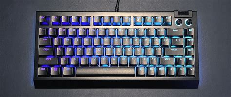 Razer BlackWidow V4 75% Review: It’s What’s Inside That Counts | Tom's ...