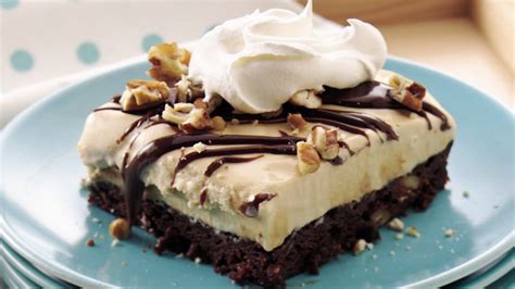 Turtle Brownie Ice Cream Dessert Recipe - LifeMadeDelicious.ca