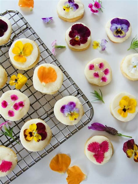 Vegan Shortbread with Fondant Icing and Edible Flowers ...