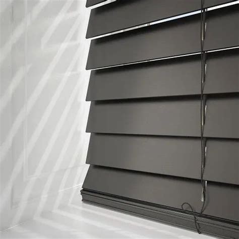 Vertical Blinds Black Wooden Venetian Blind, Size: 4 Feet at Rs 250 ...