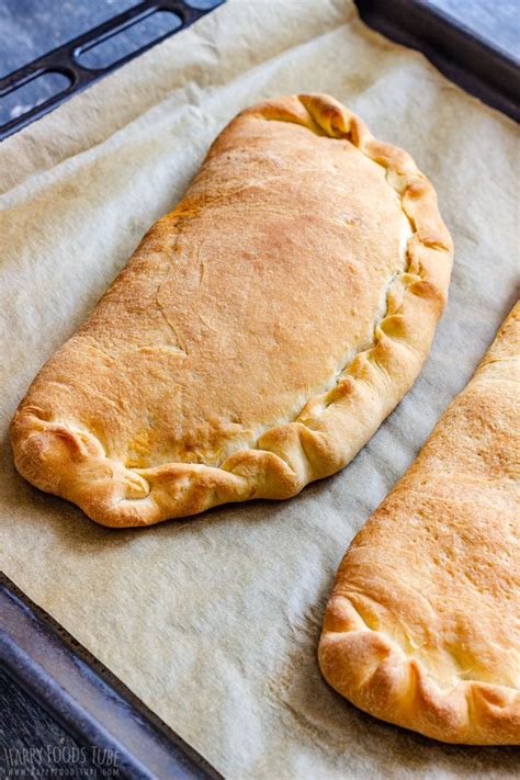 Easy Calzone Pizza Recipe - Happy Foods Tube