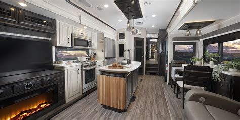 2023 Pinnacle Luxury Fifth Wheel Jayco Inc