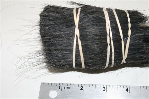 1 Medium Cow tail hair bundle, 1/2 lb....... 01/289............