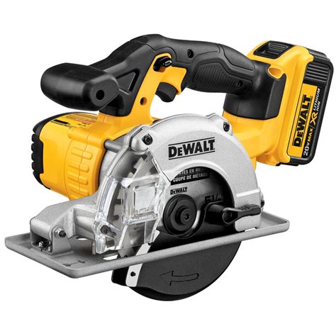 DEWALT 20-Volt 5-1/2-in Cordless Circular Saw at Lowes.com