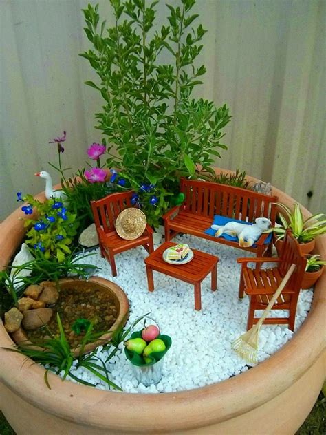 30 Of The Most Beautiful Free DIY Indoor Mini Garden Ideas - Decor Units