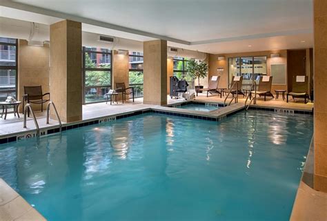 Hilton Garden Inn Washington DC/U.S. Capitol Pool: Pictures & Reviews ...