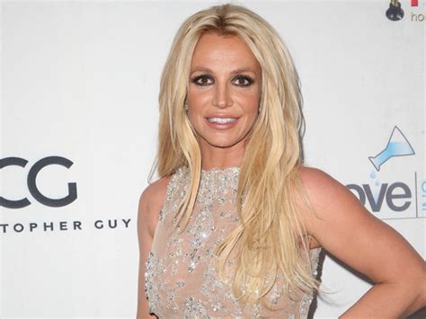 Court Grants Britney Spears The Right To Hire Her Own Lawyer | 106.3 ...