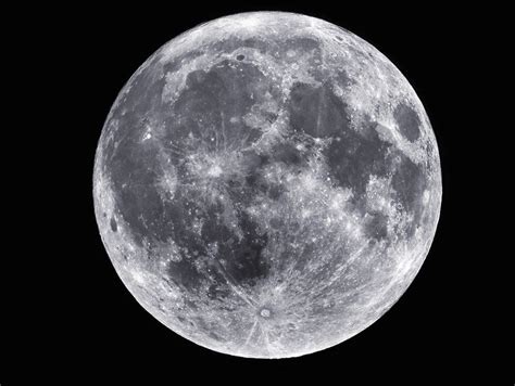 Full Cold Moon Tonight Heralds December's Supermoon: What to Expect | Space