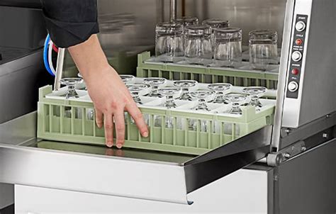 Commercial Dishwashers: For Restaurants, Industrial, & More