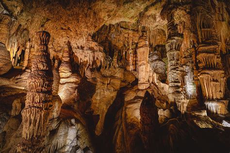 Luray Caverns - What will you discover? | Luray caverns, Luray, Cavern