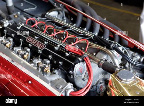 12 cylinder Maserati Engine Stock Photo - Alamy