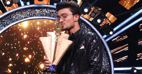 Indian Idol 13 Winner Rishi Singh Takes Home 25 Lakhs, Almost 13 Lakhs ...