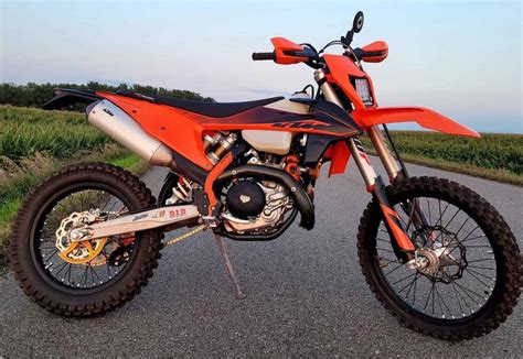 Best Enduro Motorcycle Based On Your Size & Budget [2023] - Motocross ...