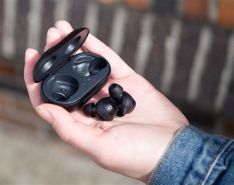 Samsung Galaxy Buds Review: True Wireless Earbuds for Android Users