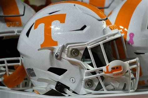 Tennessee Vols Football Helmet : Tennessee Volunteers Schutt Xp ...