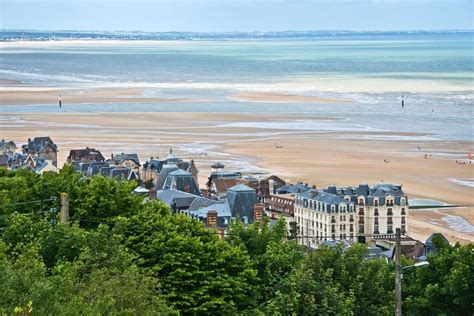 The 18 Most Beautiful Beaches in Normandy