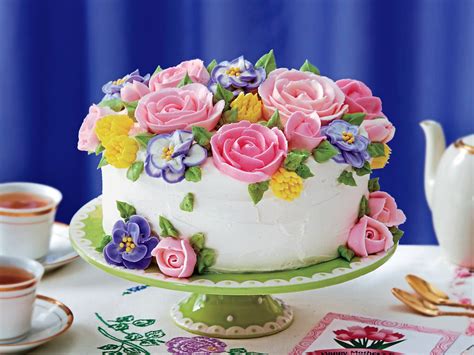 Sweet Flower Cake for Mother's Day