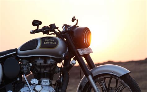 Royal Enfield Wallpapers - Top Free Royal Enfield Backgrounds ...