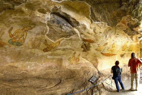 Best Sigiriya Frescoes 2023 - SIGIRIYA Sri Lanka - Official Travel Guide