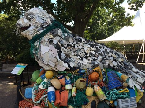 Washed Ashore Exhibit at Smithsonian National Zoo