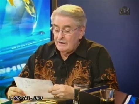 TBN founder Paul Crouch dies