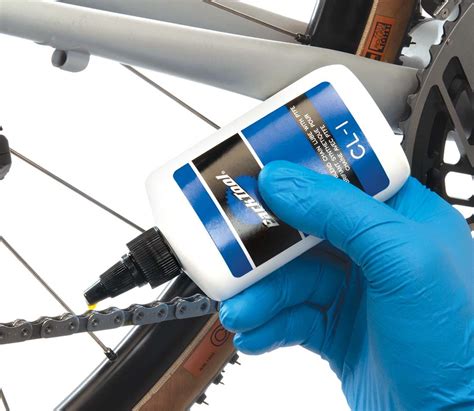 The Park Tool Guide to Bicycle Lubricants and Compounds | Park Tool