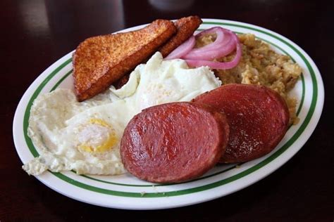 45 Things To Eat & Drink In The Dominican Republic | Food, Dominican ...