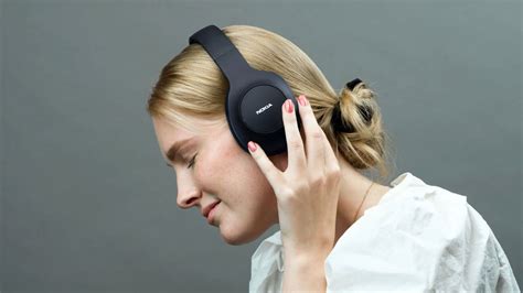 Nokia Essential Wireless Headphones And Other Nokia Music Gears