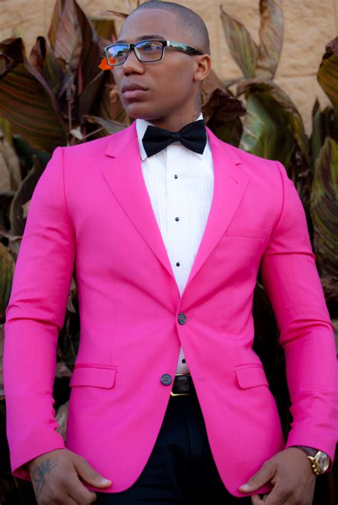 Men's classic style in neon pink! | Pink suit men, Mens outfits, Well ...